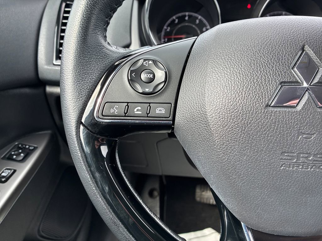 Used 2022 Mitsubishi Outlander Sport SE image 21