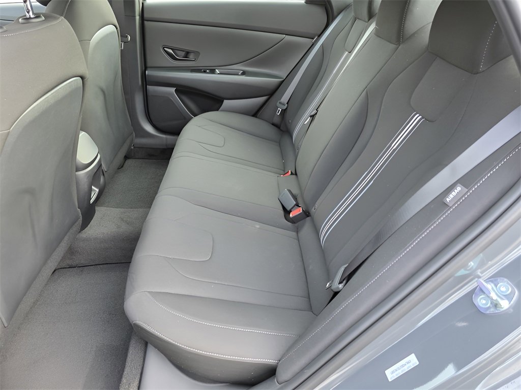 New 2026 Hyundai Elantra Sport image 11