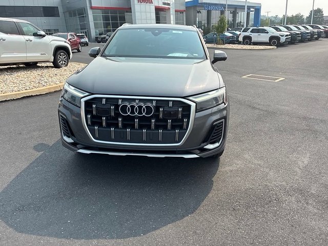 Used 2025 Audi Q7 3.0T Premium Plus AWD/4WD image 17
