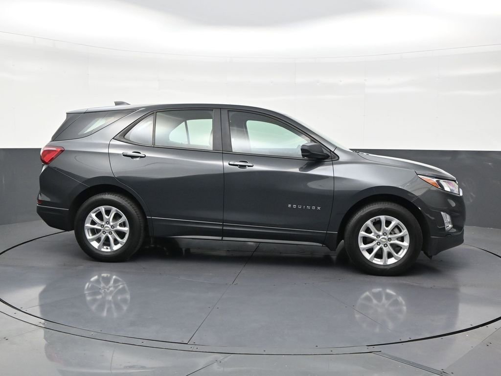 Used 2021 Chevrolet Equinox LS image 6