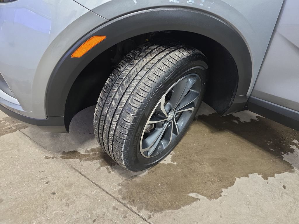 Certified 2023 Buick Encore GX Select image 31