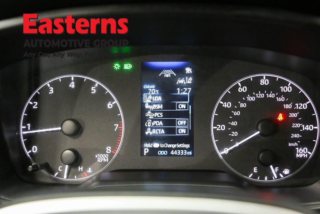 Used 2024 Toyota Corolla Cross LE image 17