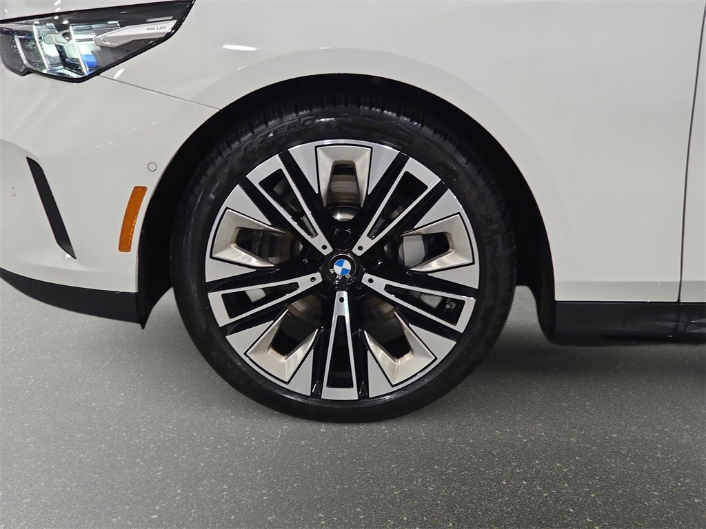 Used 2026 BMW 530i w/ Premium Package image 30