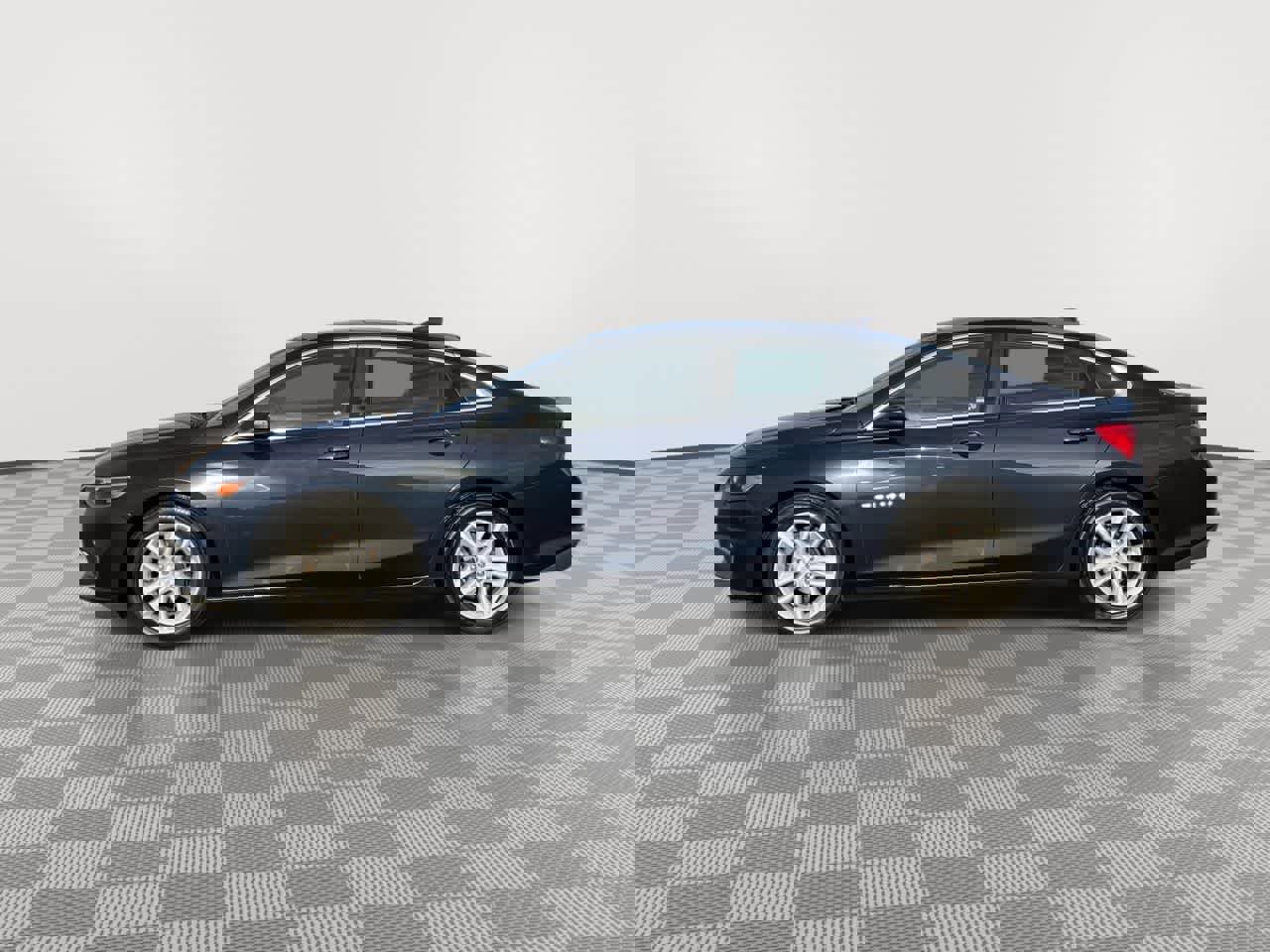 Used 2016 Chevrolet Malibu LT image 5