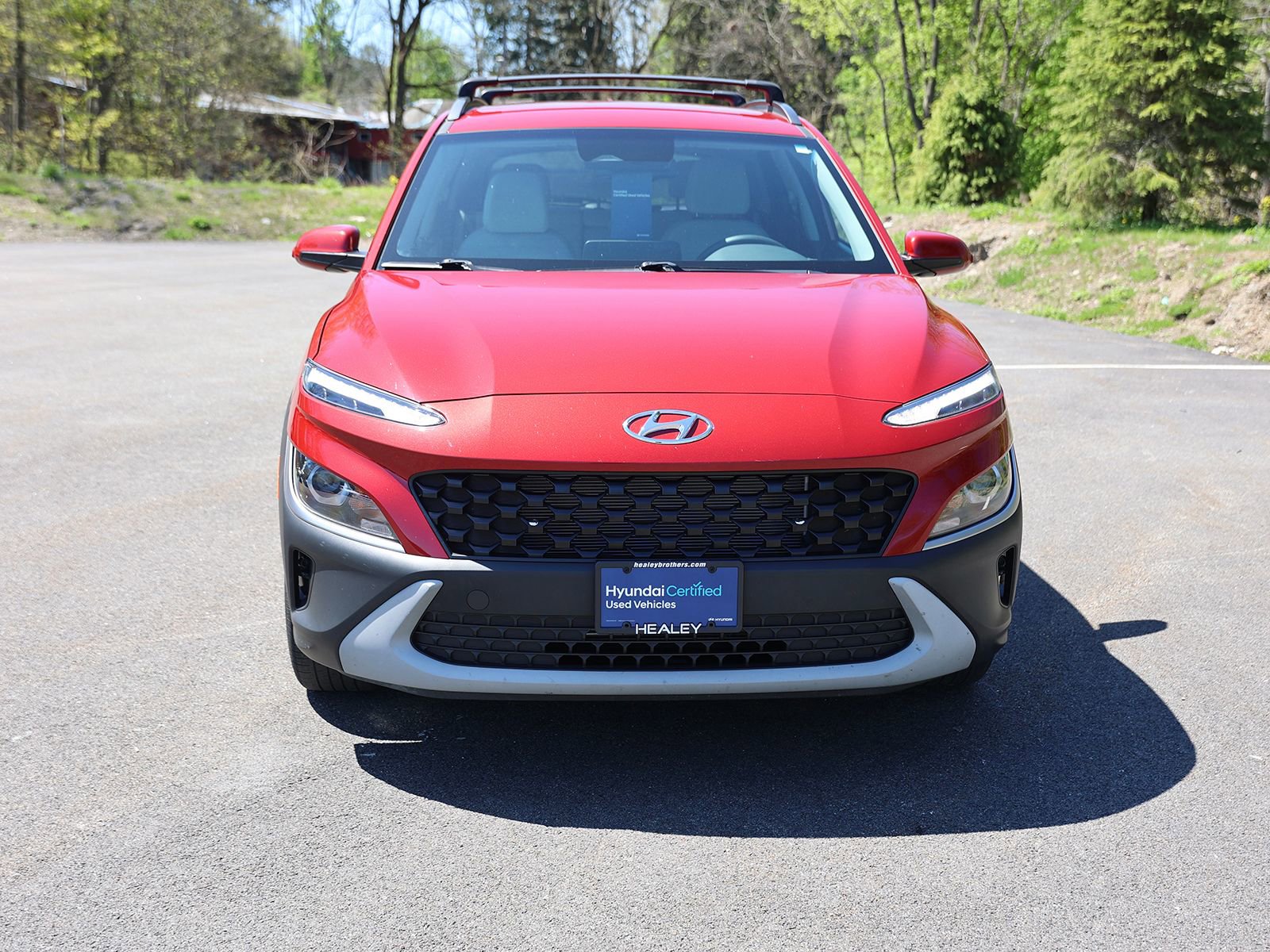 Used 2022 Hyundai Kona SEL AWD/4WD image 2