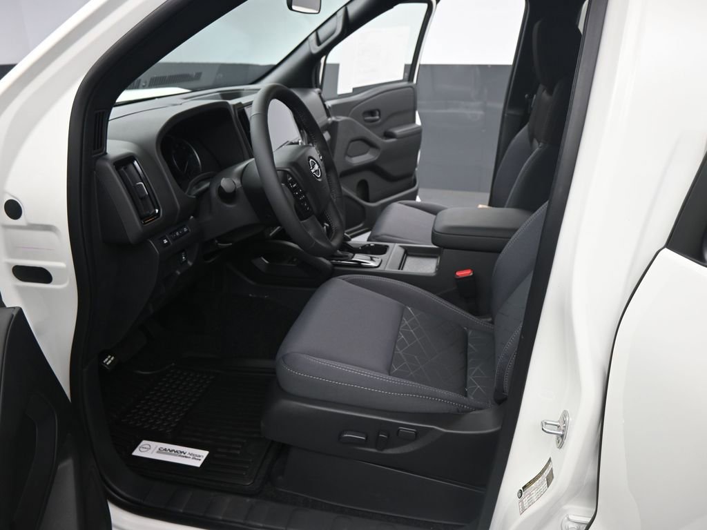 New 2026 Nissan Frontier SV image 9