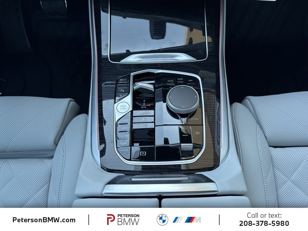 New 2026 BMW X5 xDrive50e w/ M Sport Package image 12