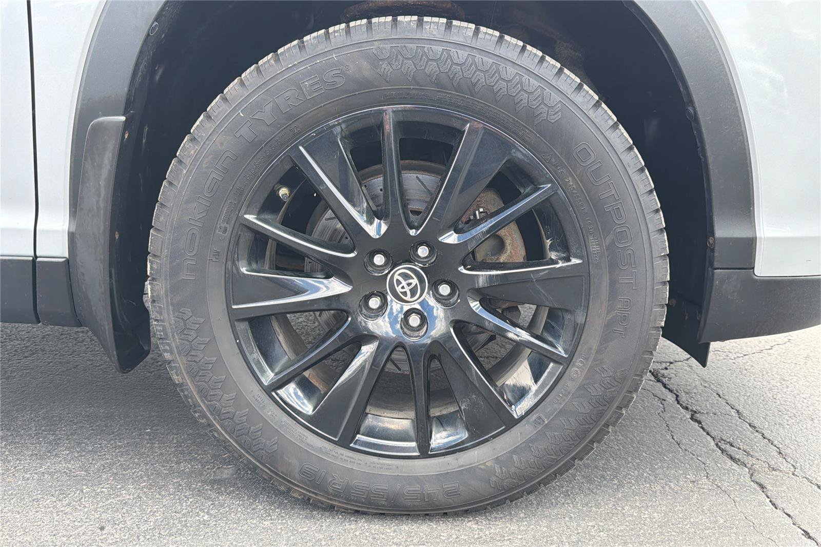 Used 2019 Toyota Highlander SE AWD/4WD image 28