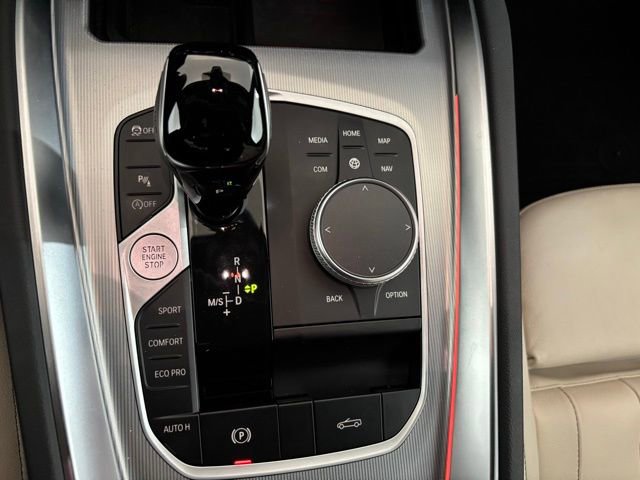 Used 2023 BMW Z4 M40i w/ Premium Package image 25