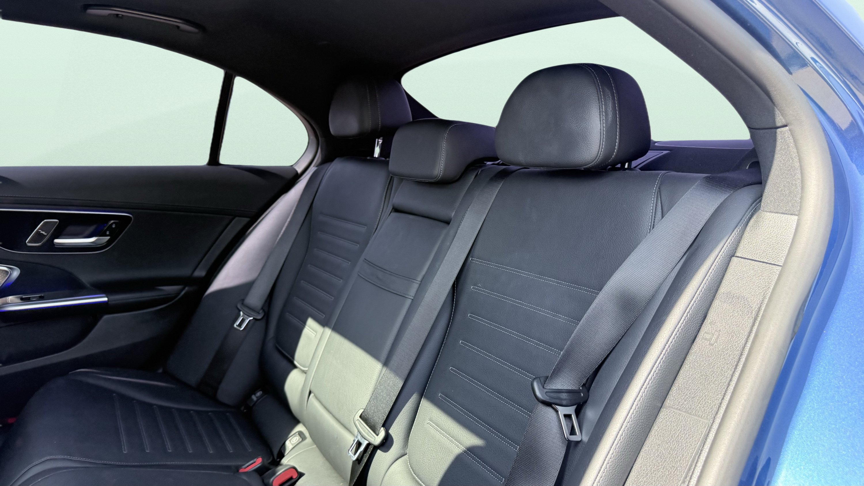 Used 2023 Mercedes-Benz C 43 AMG 4MATIC Sedan image 32
