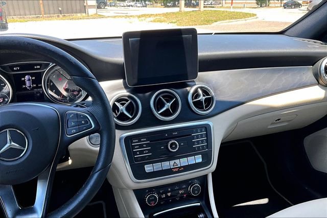 Used 2018 Mercedes-Benz CLA 250 image 9