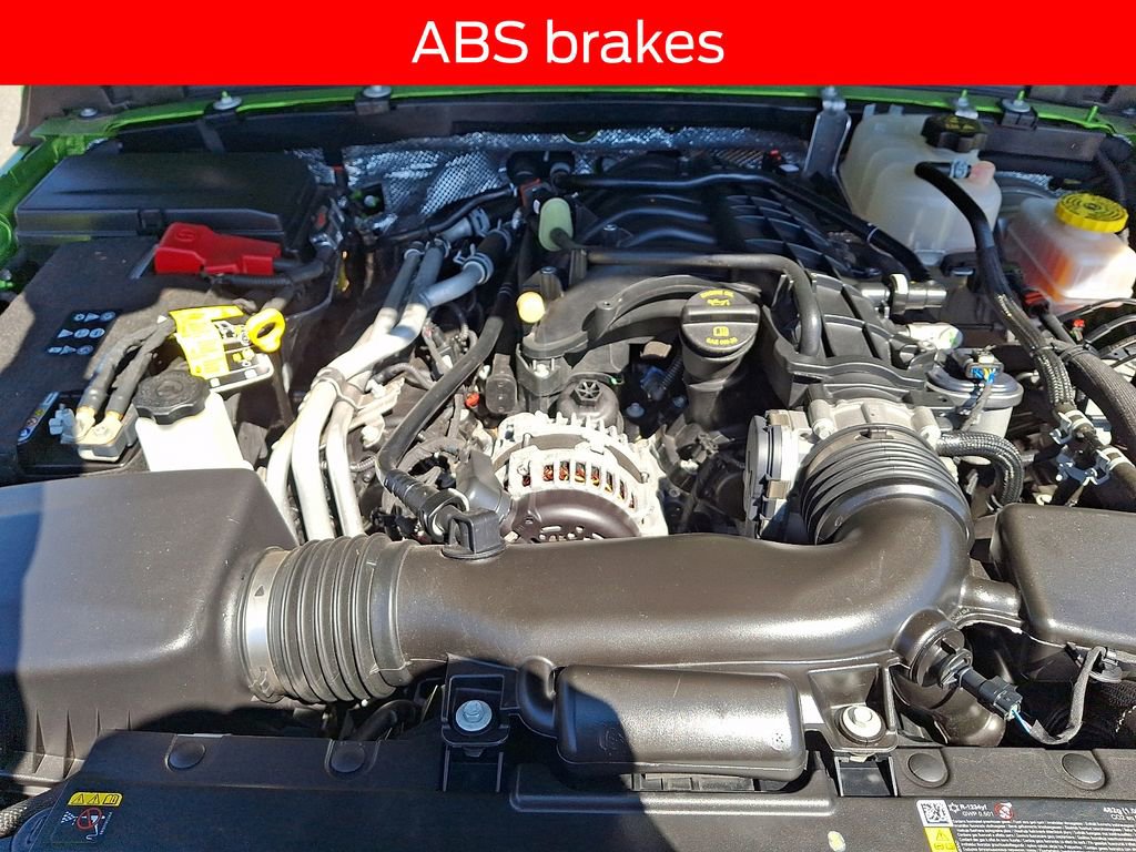 Used 2025 Jeep Wrangler Unlimited Rubicon w/ Safety Group image 27