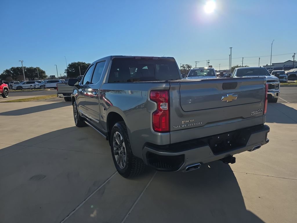 Used 2024 Chevrolet Silverado 1500 High Country w/ Z71 Off-Road Package image 19