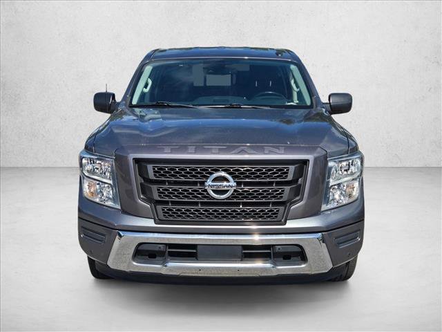 Used 2021 Nissan Titan SV w/ SV Convenience Package RWD image 2