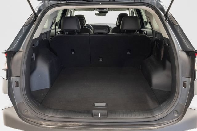 Used 2025 Kia Sportage EX image 32