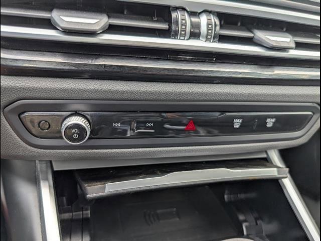 Used 2023 BMW 330e image 23