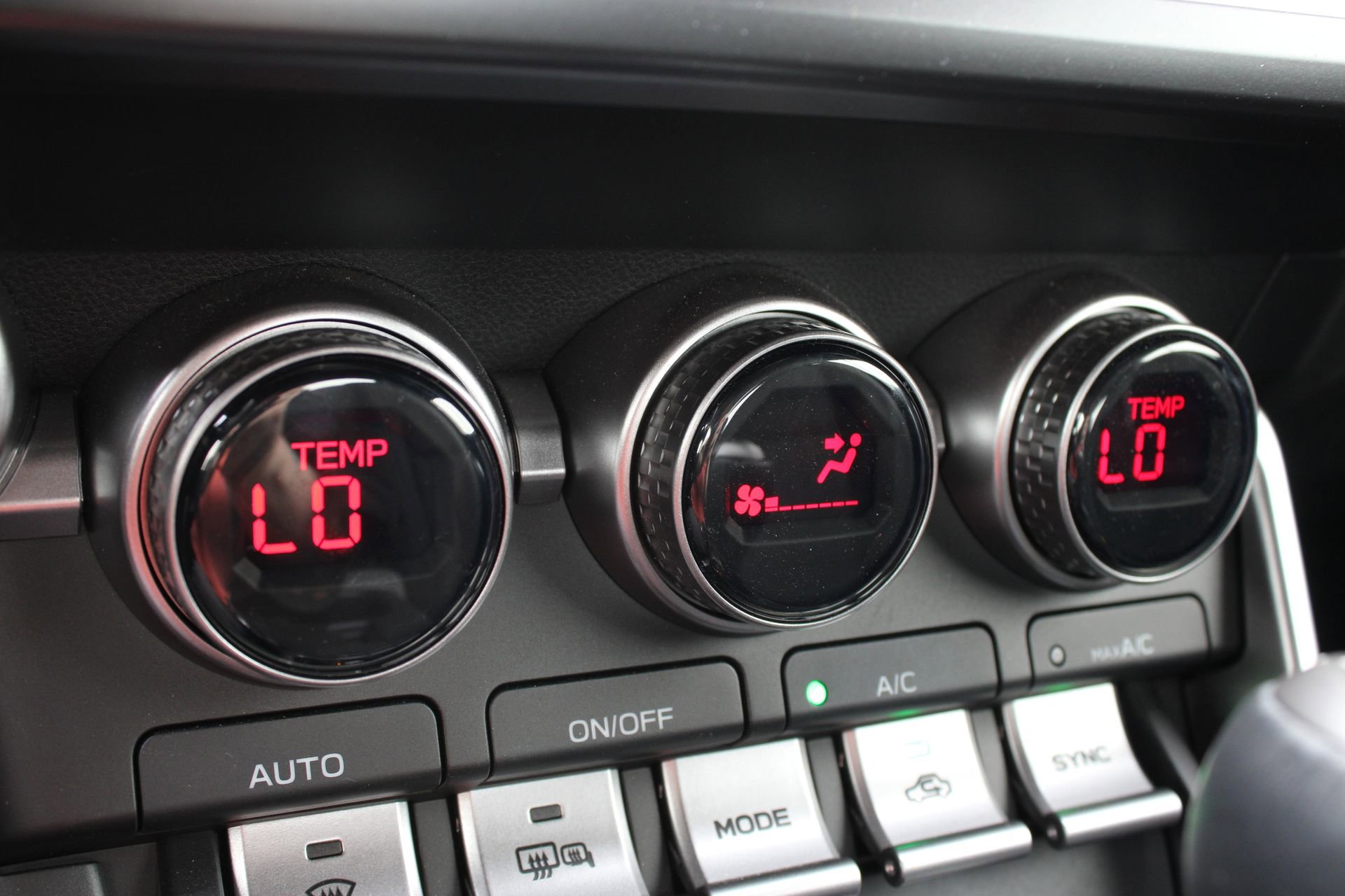 Used 2022 Toyota GR86 w/ ALL Weather Mat Package (TMS) image 35