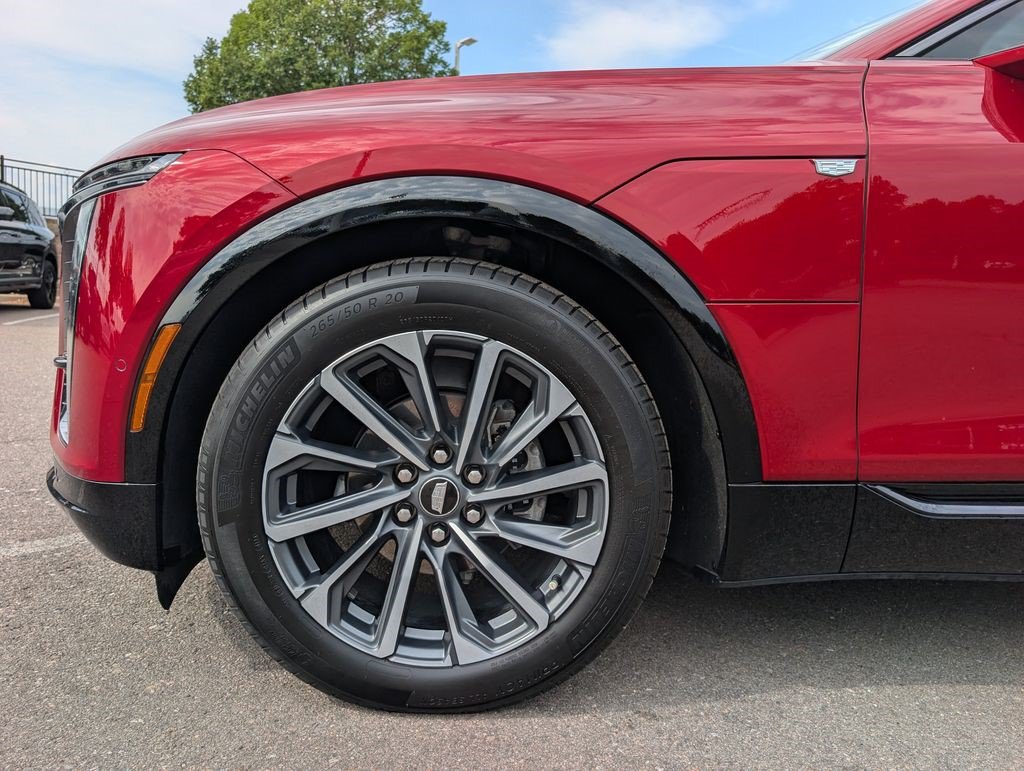Certified 2024 Cadillac Lyriq Sport AWD/4WD image 10