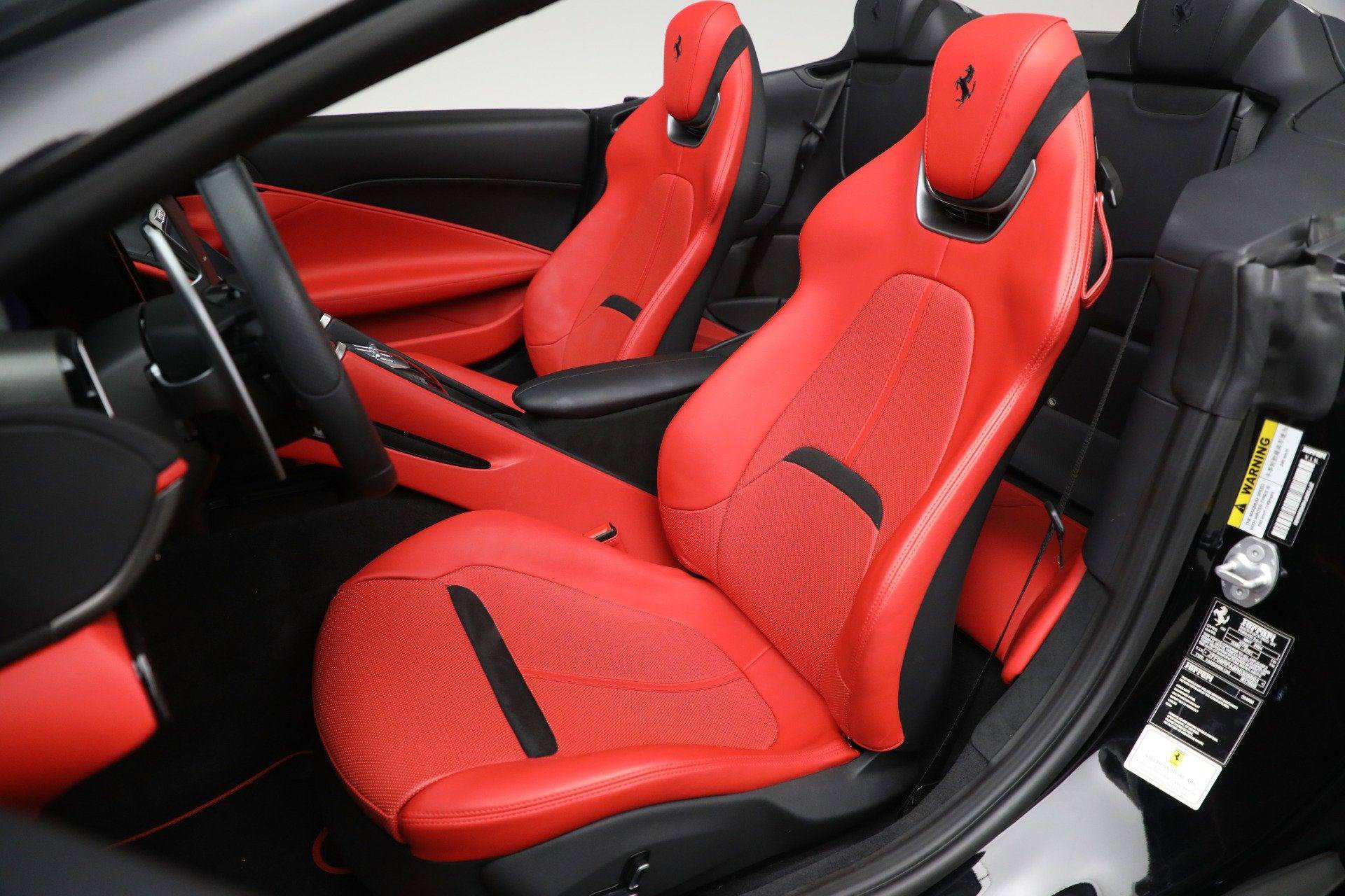 Certified 2024 Ferrari Roma Spider RWD image 15