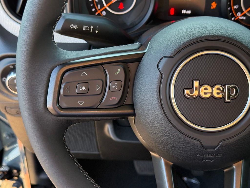 New 2026 Jeep Gladiator Sport AWD/4WD image 15