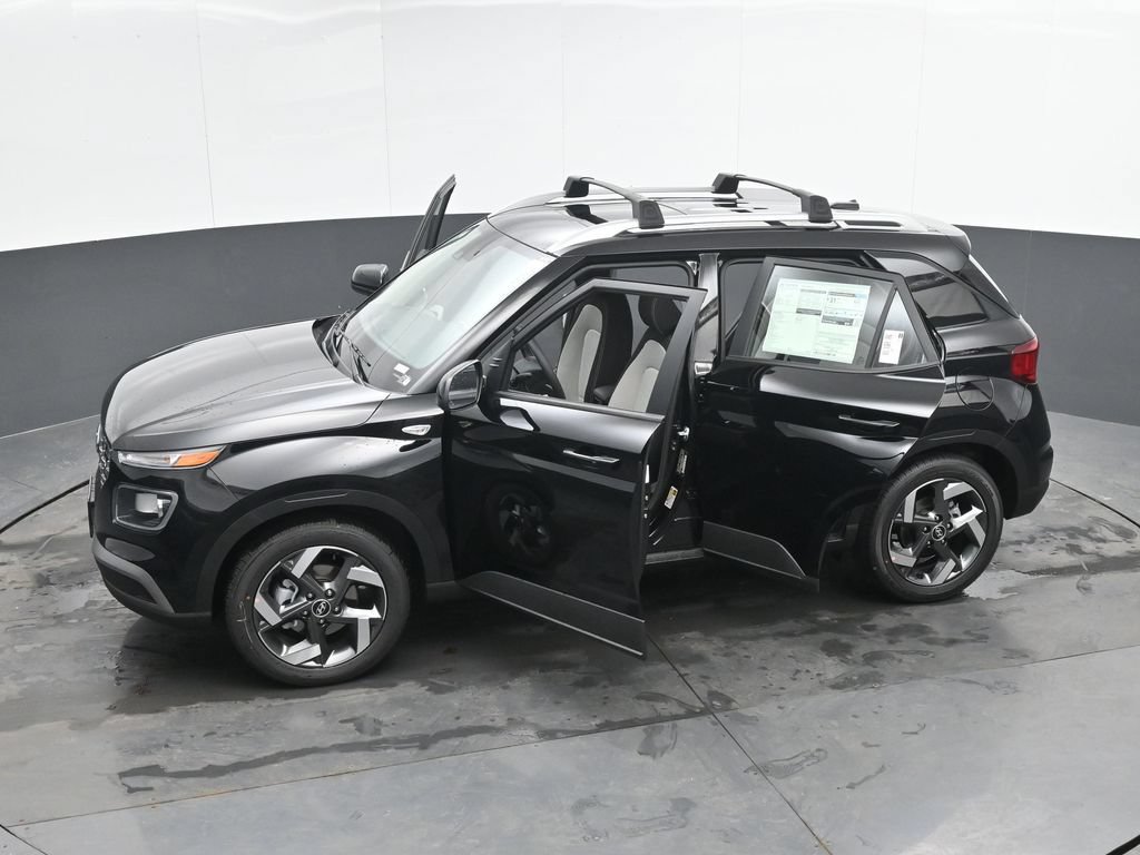 New 2026 Hyundai Venue SEL FWD image 49