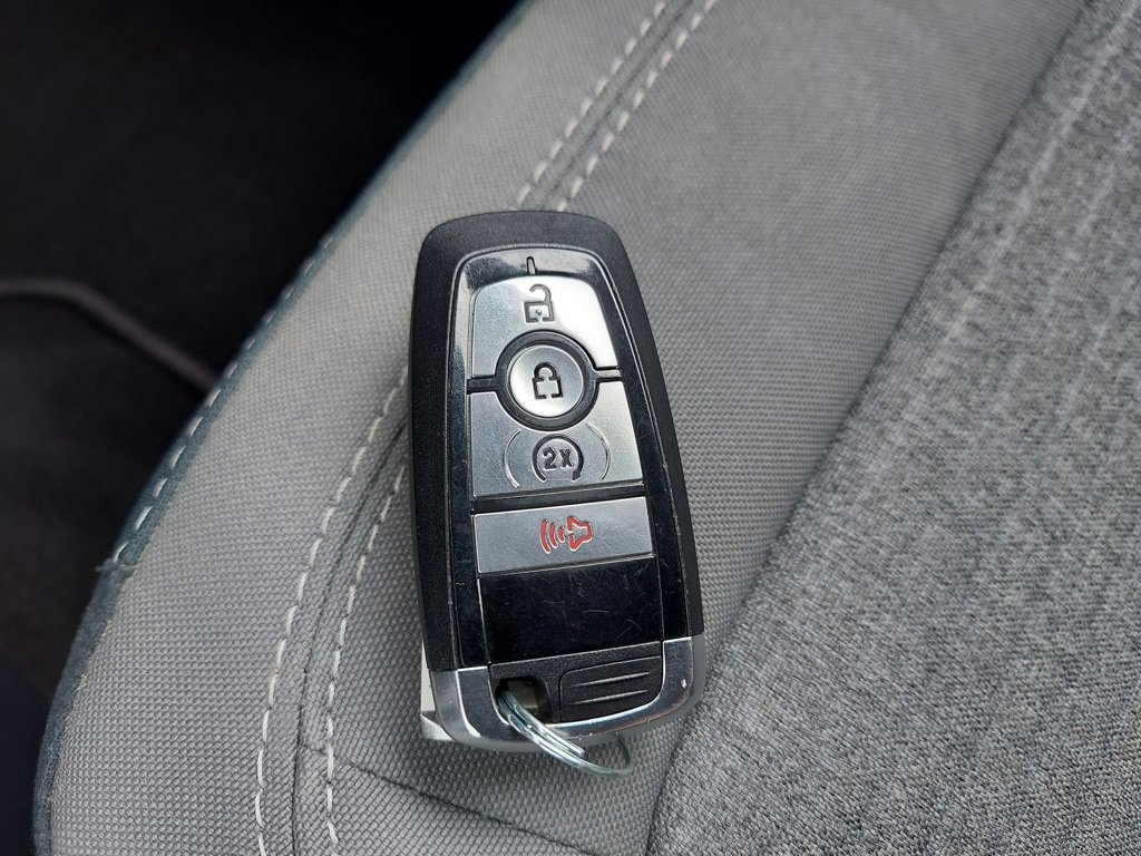 Used 2023 Ford Bronco Outer Banks image 4