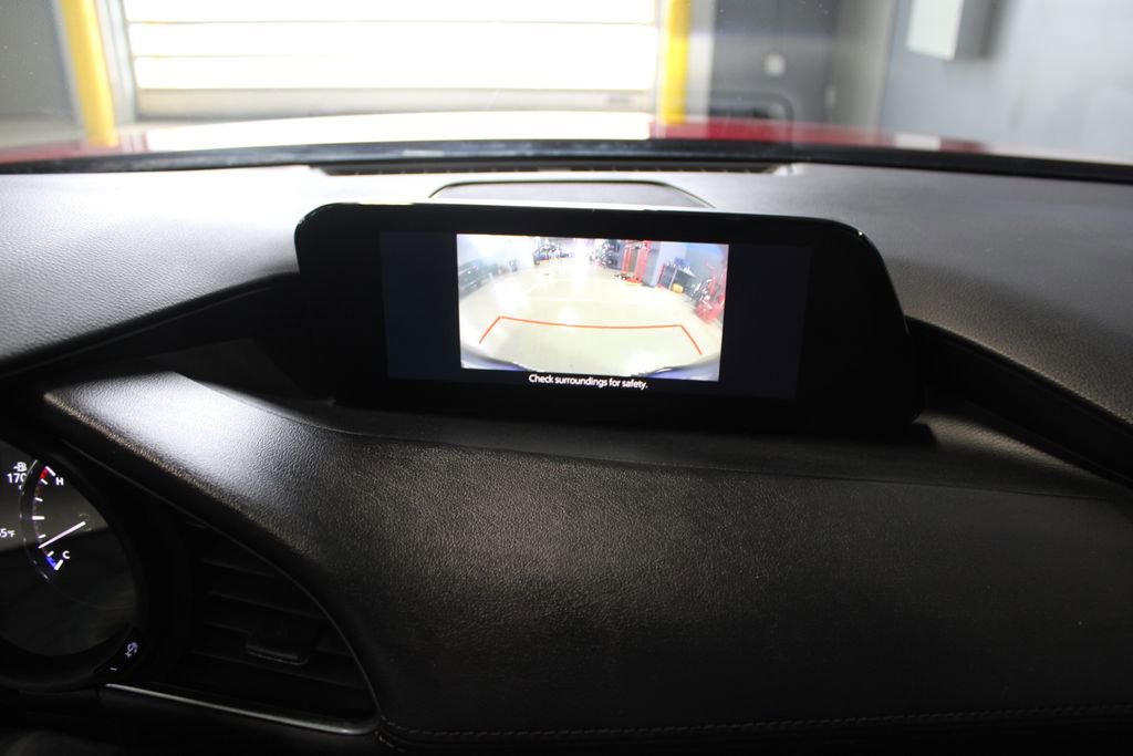 Used 2023 MAZDA MAZDA3 s image 27