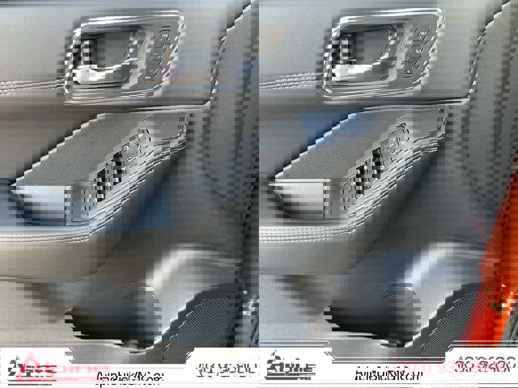 Used 2023 Nissan Rogue Platinum w/ Platinum Premium Package AWD/4WD image 20