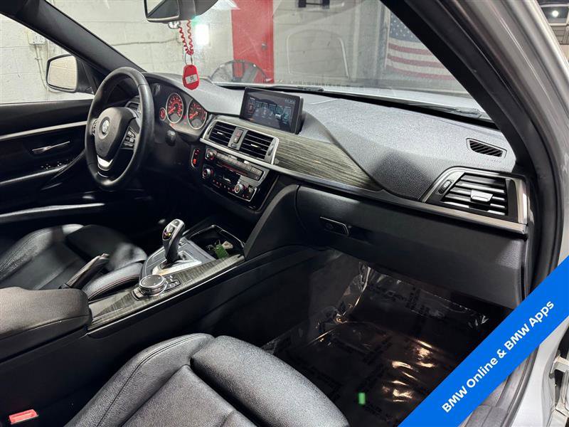 Used 2017 BMW 330i xDrive Sedan image 13