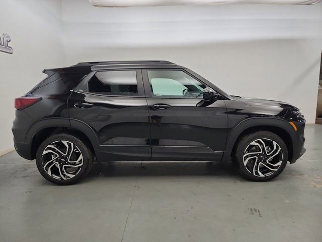 New 2026 Chevrolet TrailBlazer RS w/ Convenience Package image 9