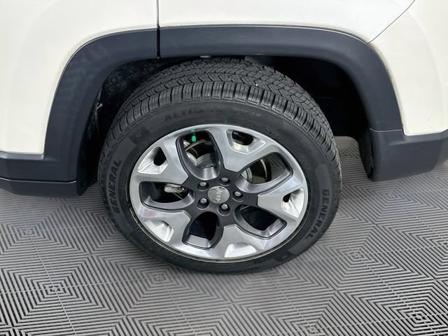 Used 2019 Jeep Compass Limited w/ Safety & Security Group AWD/4WD image 35
