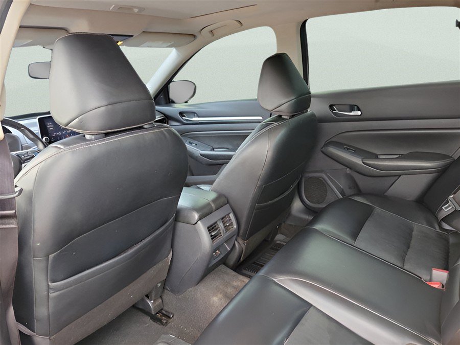 Used 2019 Nissan Altima 2.5 SL FWD image 19