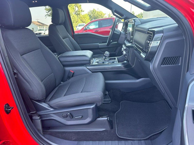 Used 2022 Ford F150 XLT w/ Equipment Group 302A High image 13