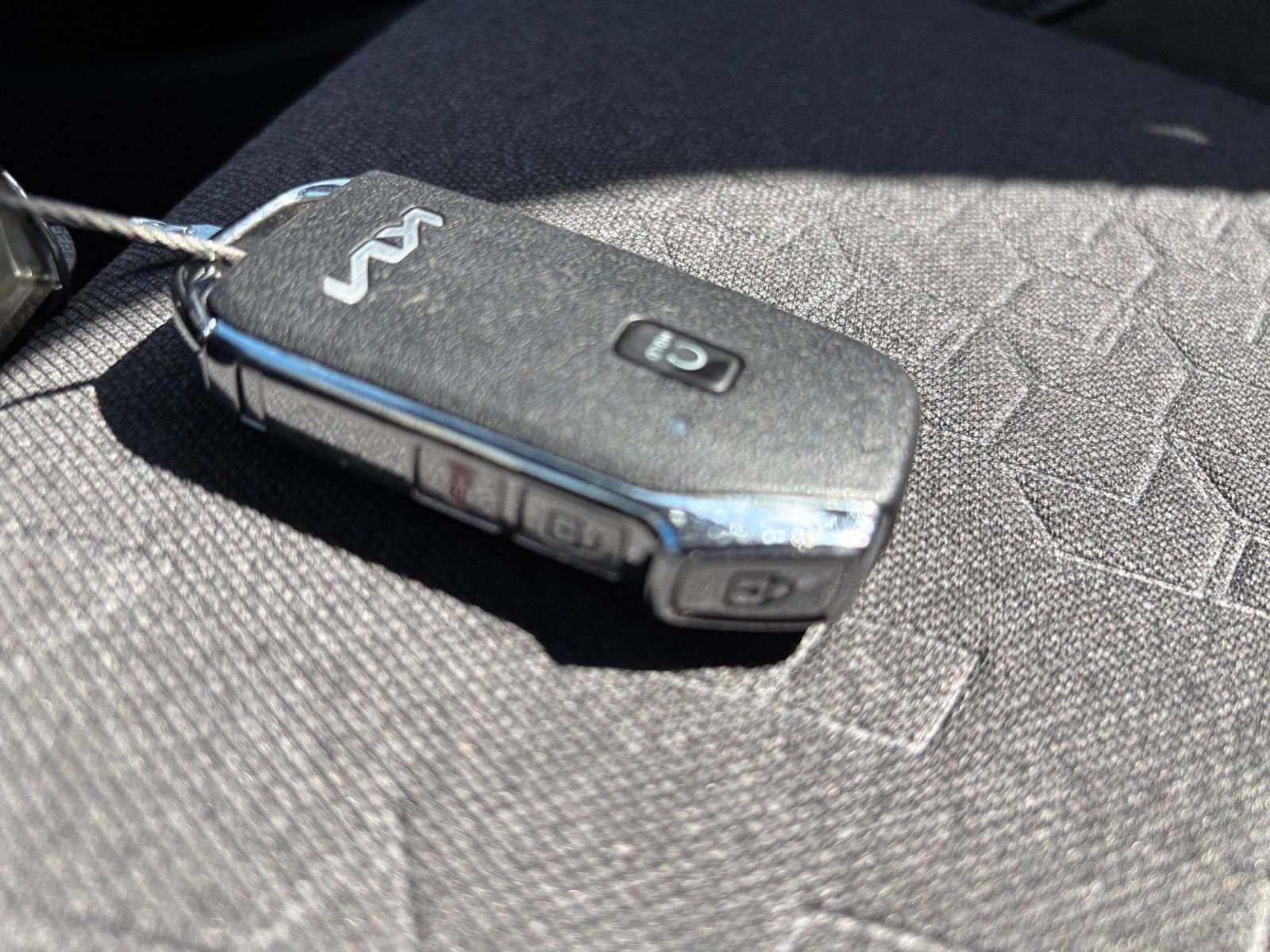 Used 2025 Kia Seltos S FWD image 18