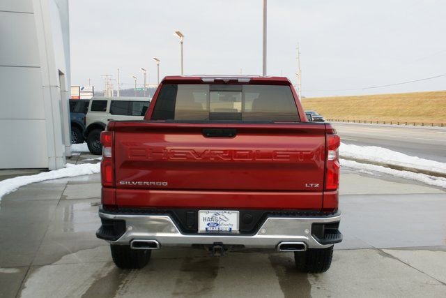 Used 2022 Chevrolet Silverado 1500 LTZ w/ Safety Package II image 4