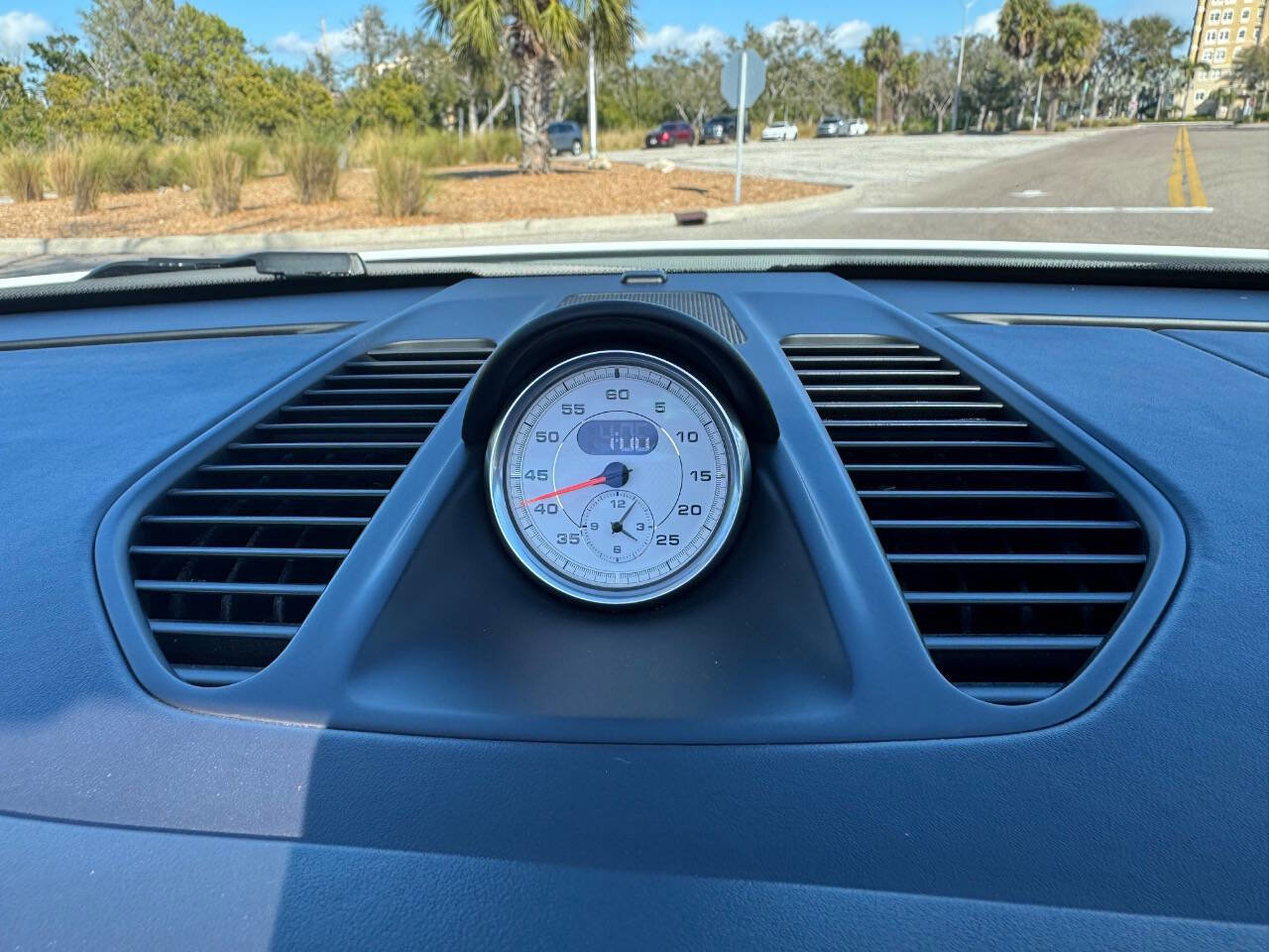 Used 2015 Porsche 911 Turbo S image 63