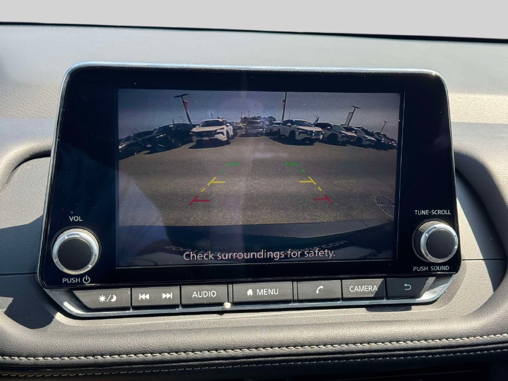 Certified 2026 Nissan Rogue SV AWD/4WD image 27