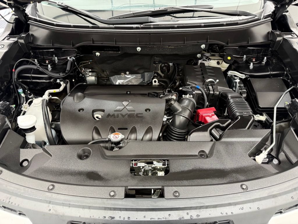 Used 2026 Mitsubishi Outlander Sport ES AWD/4WD image 9