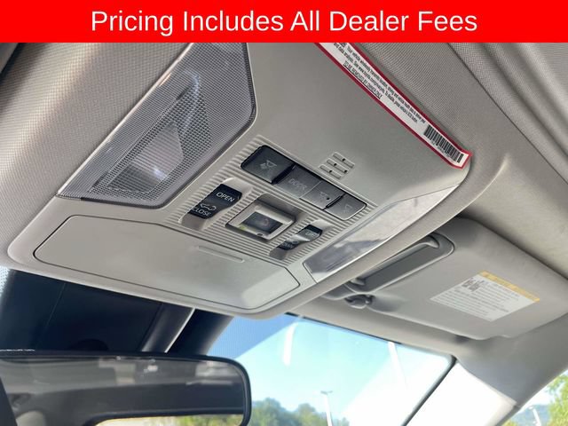 Used 2022 Toyota RAV4 XLE Premium AWD/4WD image 34