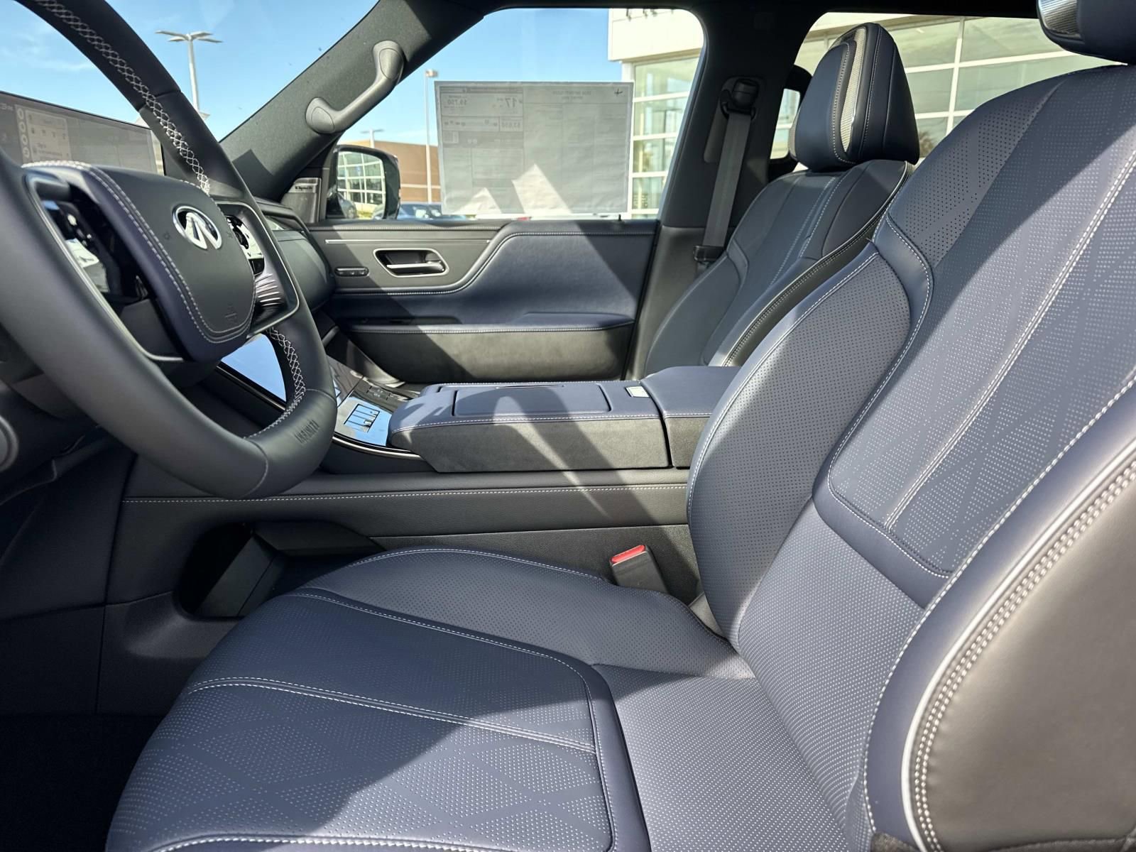 New 2026 INFINITI QX80 4WD w/ Sport Exterior Package image 11