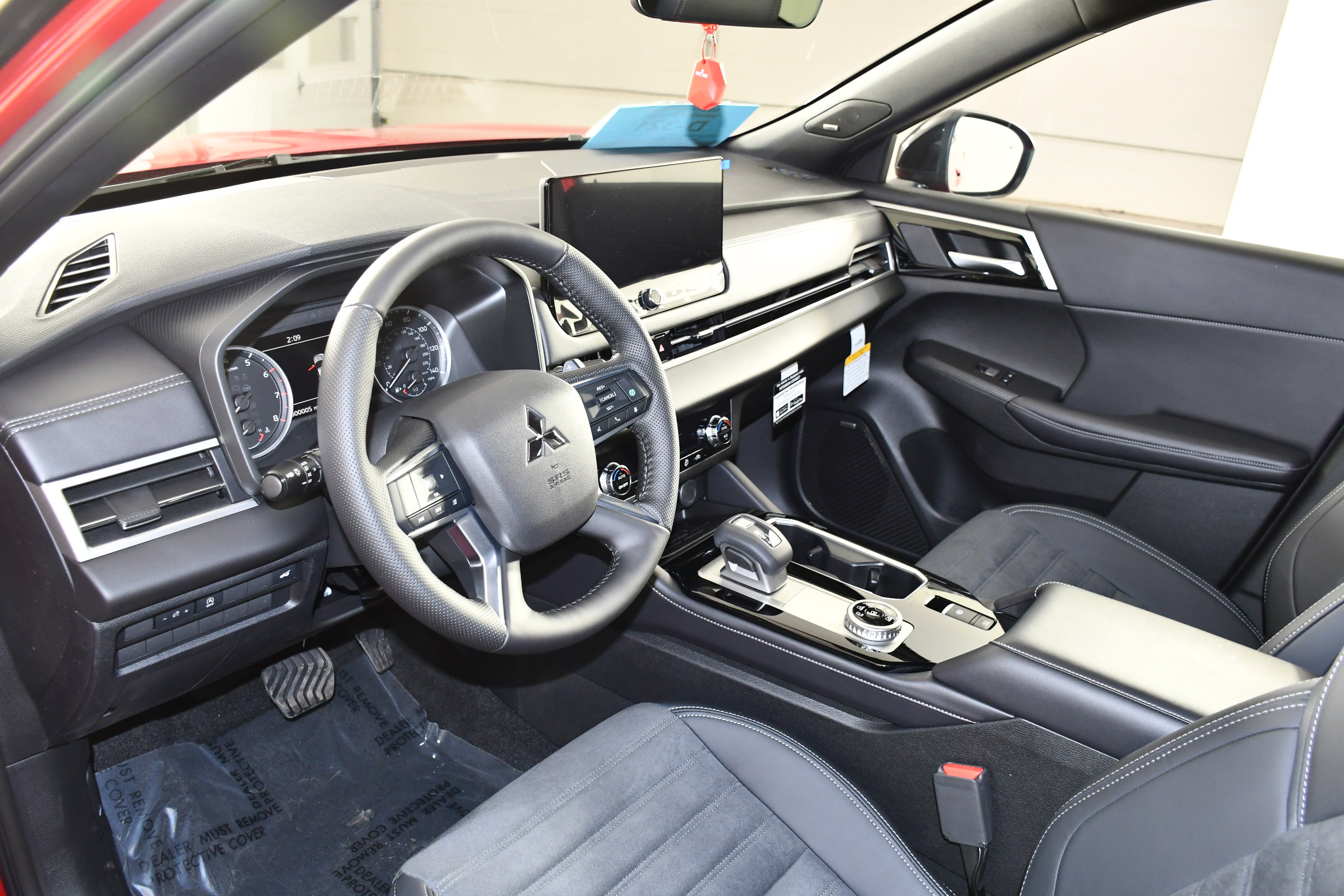 New 2026 Mitsubishi Outlander Ralliart image 2