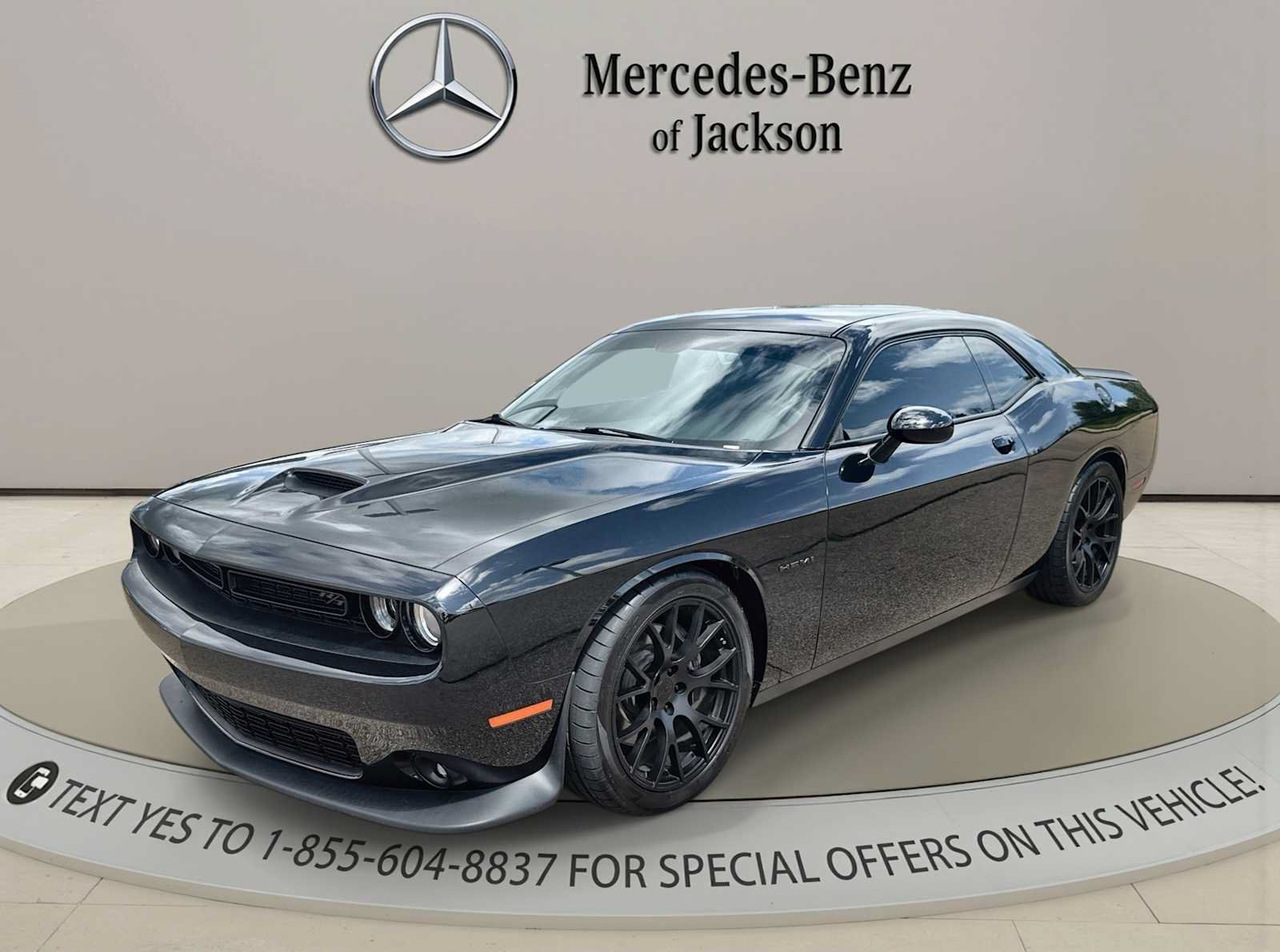 Used 2021 Dodge Challenger R/T w/ Performance Handling Group RWD image 4