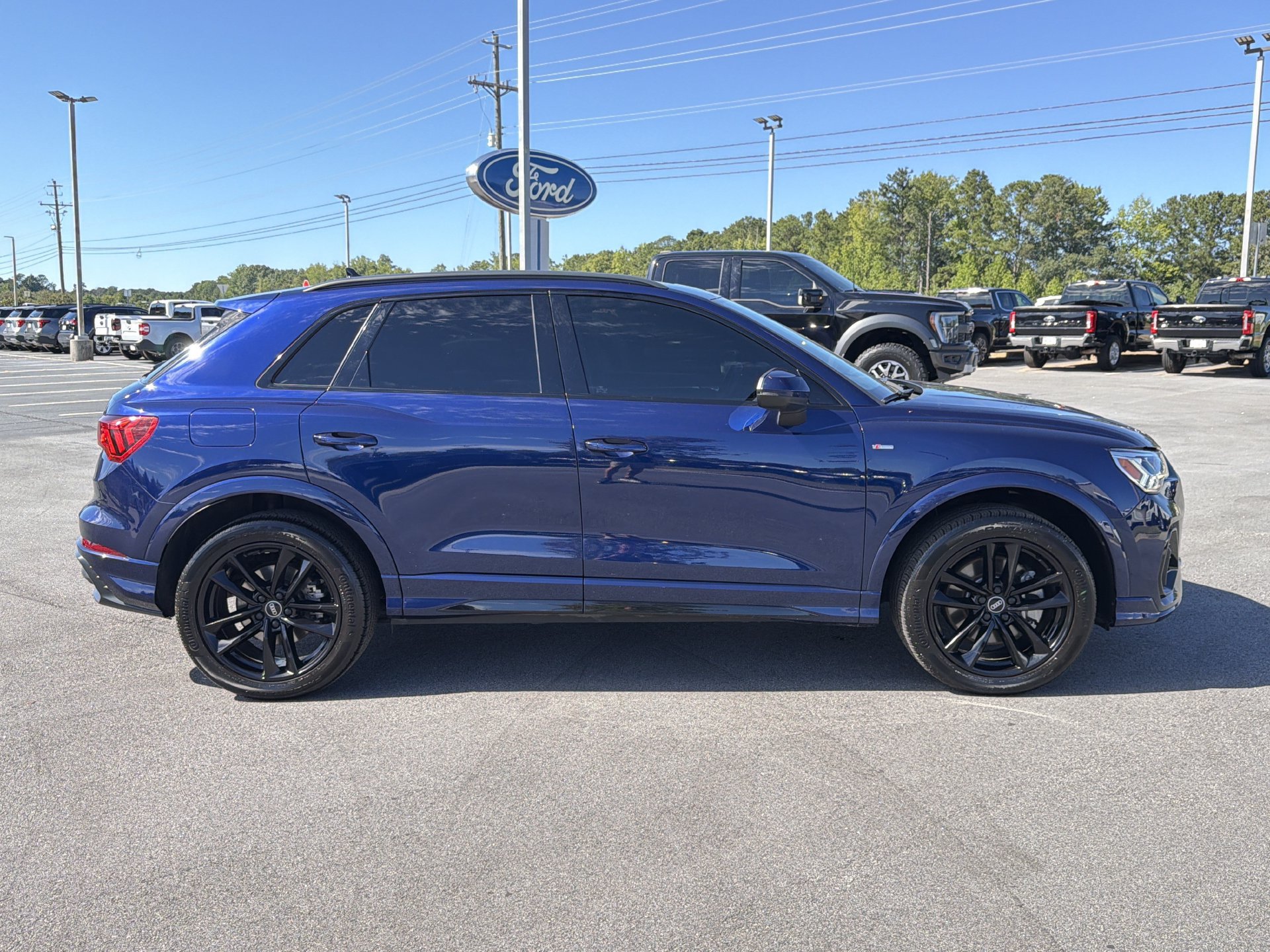 Used 2022 Audi Q3 2.0T Premium Plus AWD/4WD image 31