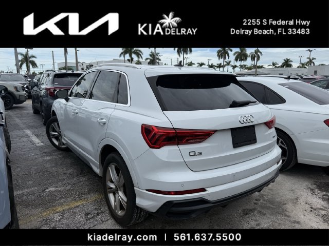 Used 2022 Audi Q3 2.0T Premium Plus w/ Premium Plus Package AWD/4WD image 8