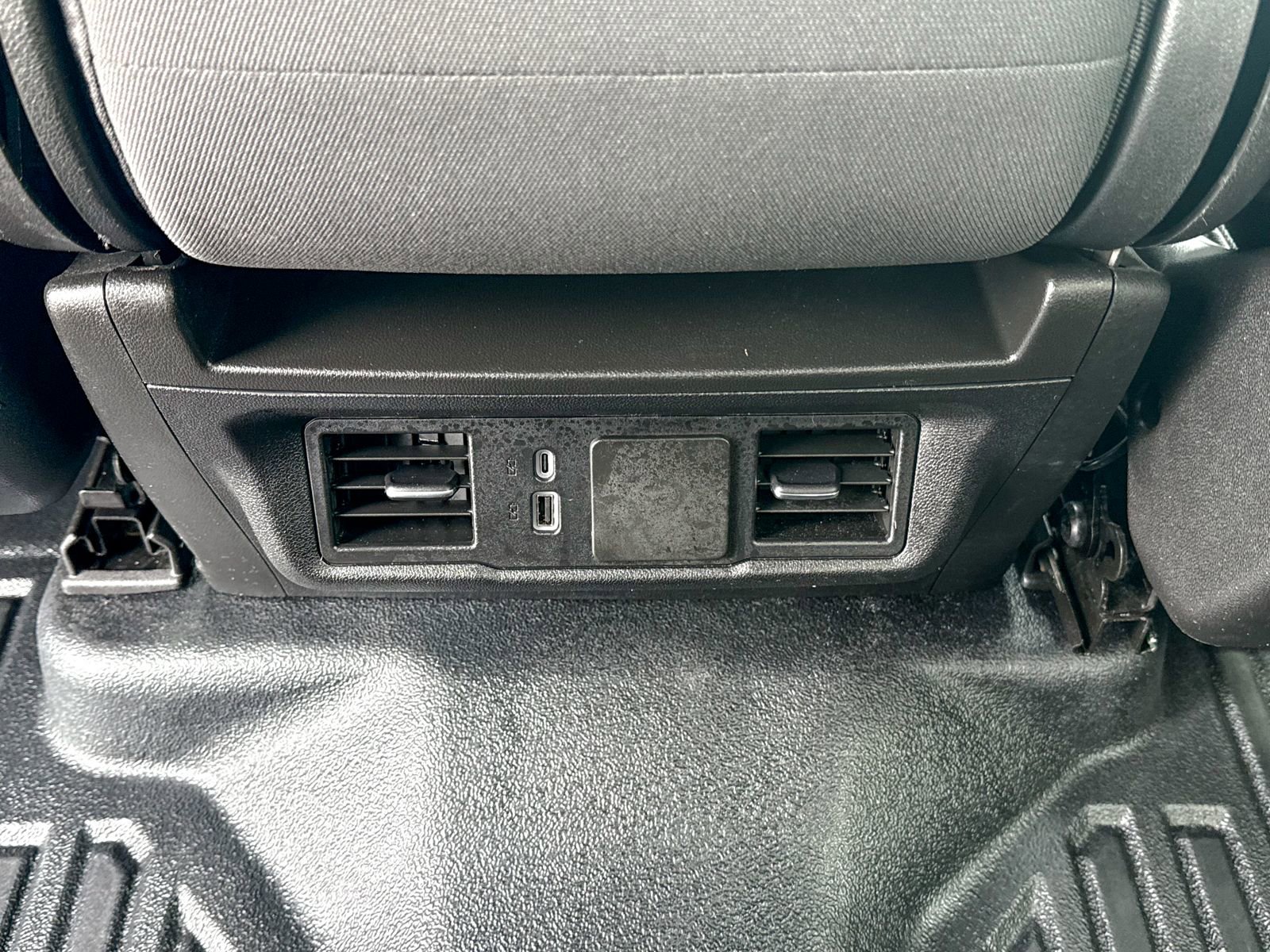 Used 2025 GMC Sierra 1500 Pro w/ Pro Value Package image 22