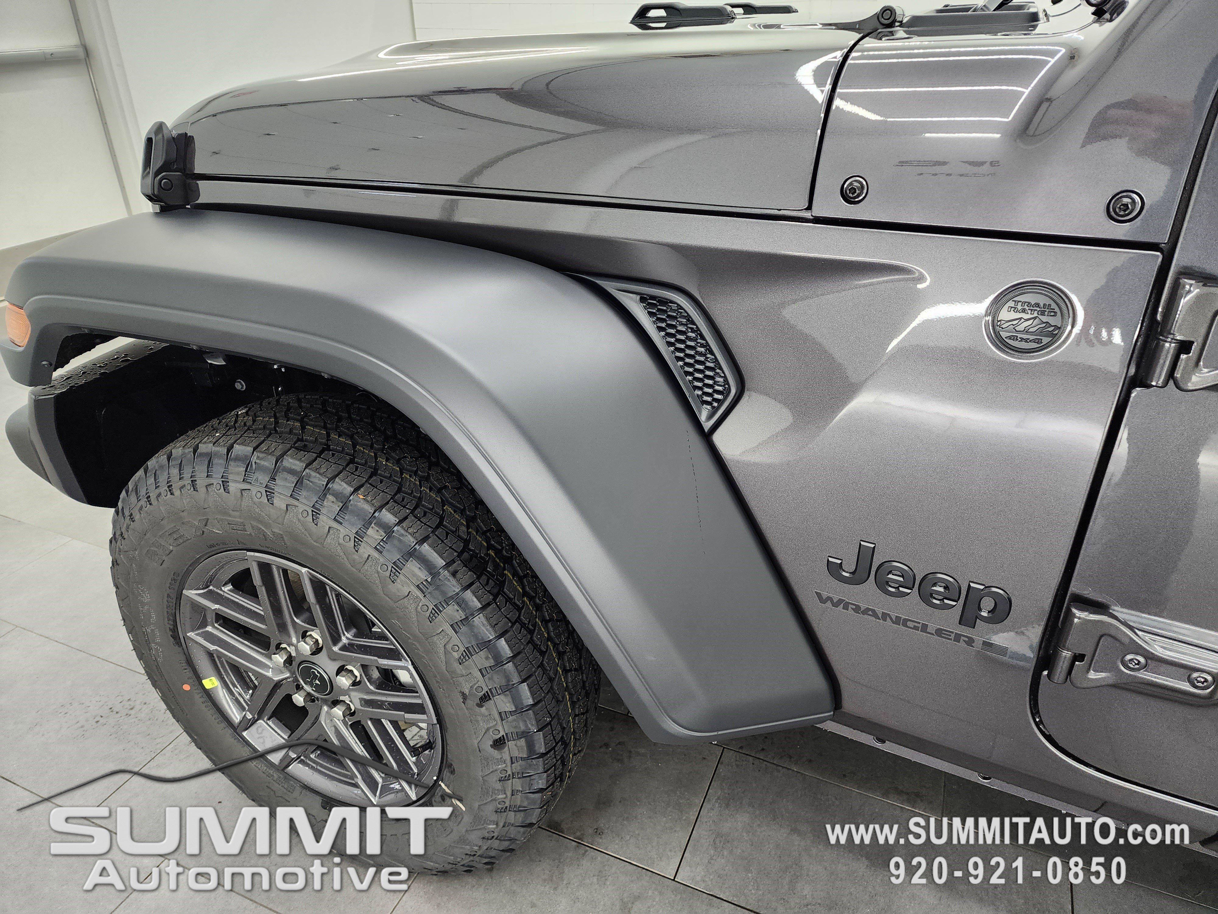 New 2026 Jeep Wrangler Sport S image 32