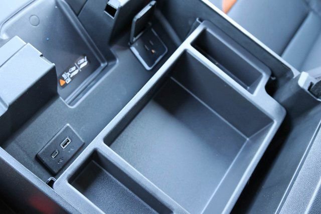 New 2026 GMC Sierra 2500 AT4 w/ AT4 Premium Plus Package AWD/4WD image 23