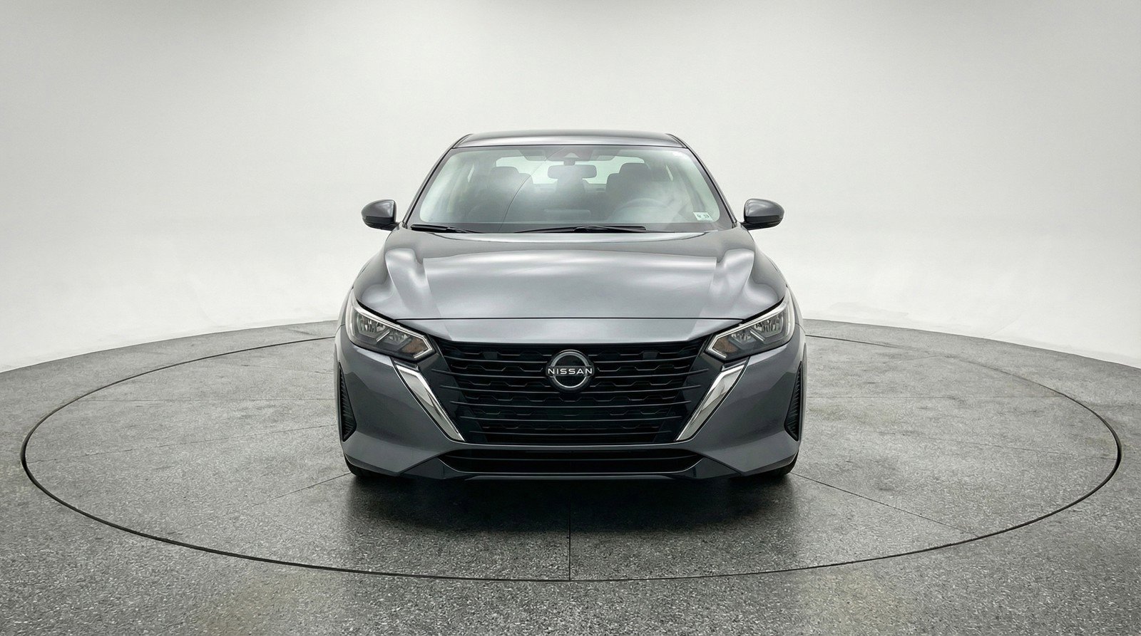 Used 2025 Nissan Sentra SV image 2