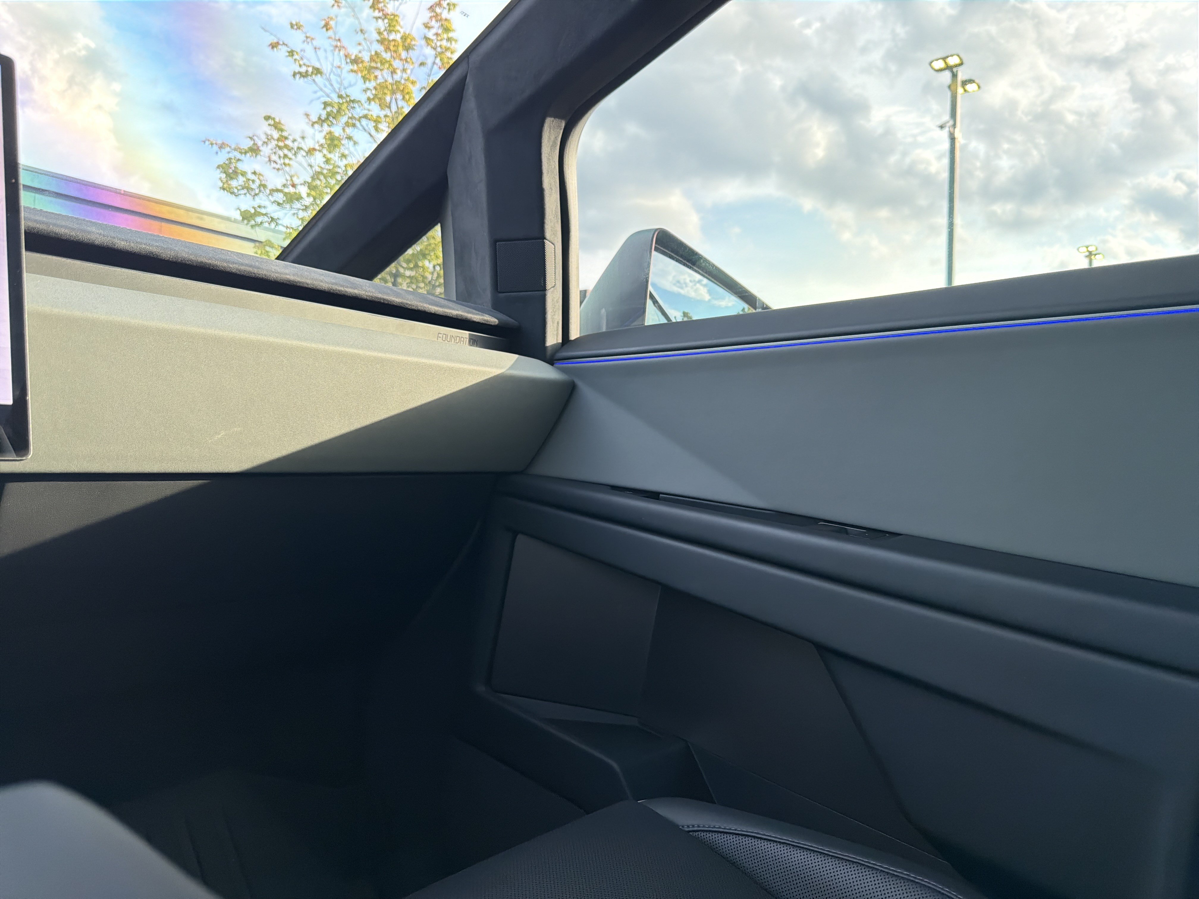 Used 2024 Tesla Cybertruck Cyberbeast AWD/4WD image 39