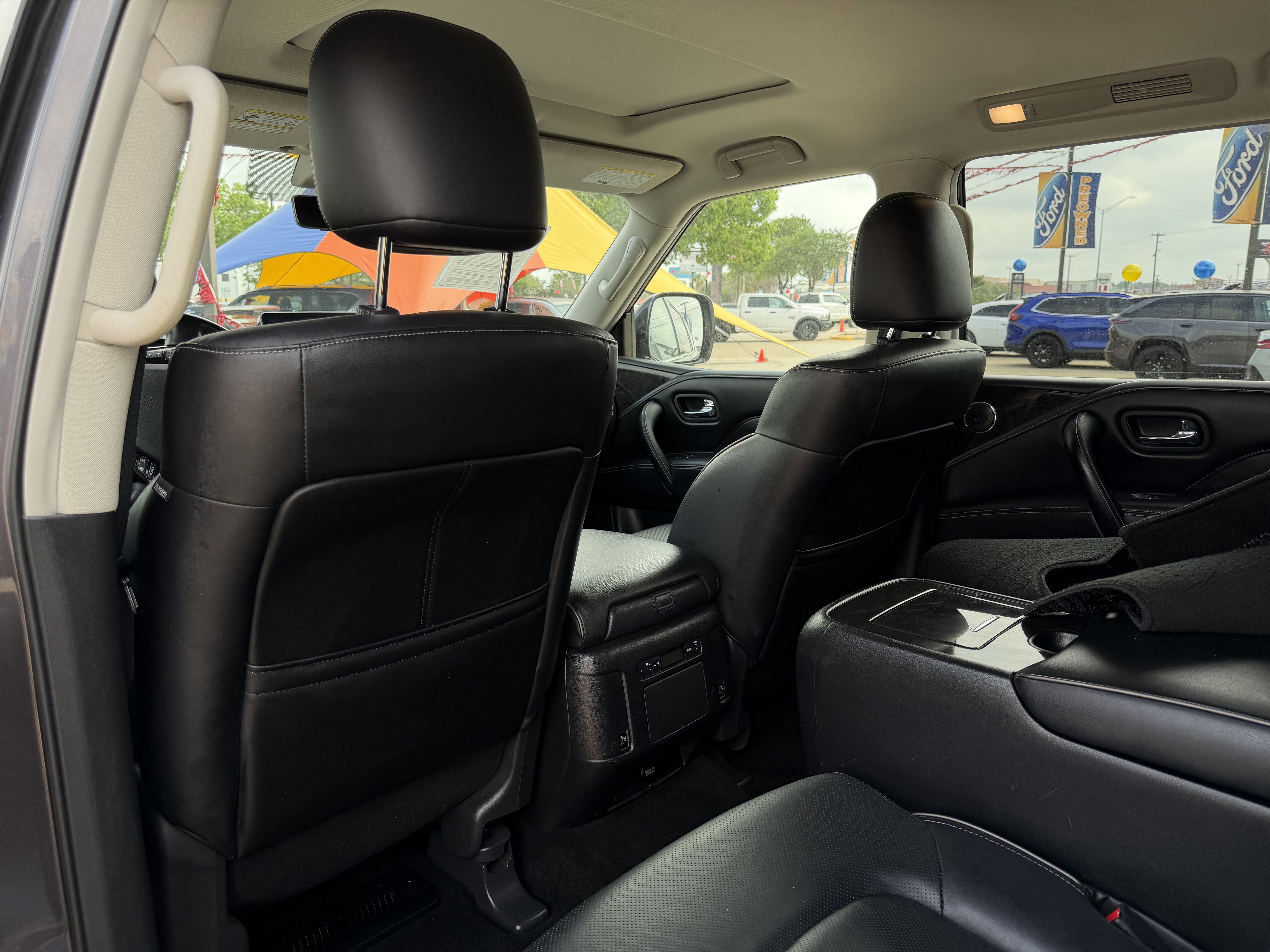 Used 2024 INFINITI QX80 Luxe AWD/4WD image 15